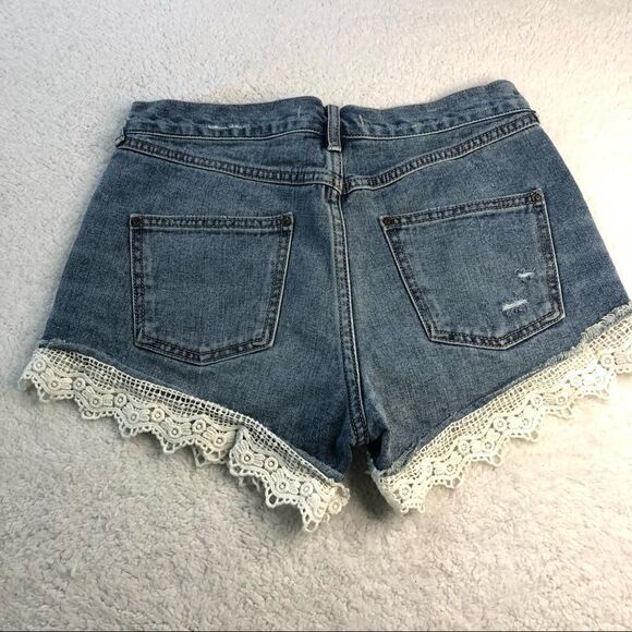 FREE PEOPLE DENIM SHORTS DISTRESSED LACE TRIM - Picture 3 of 9